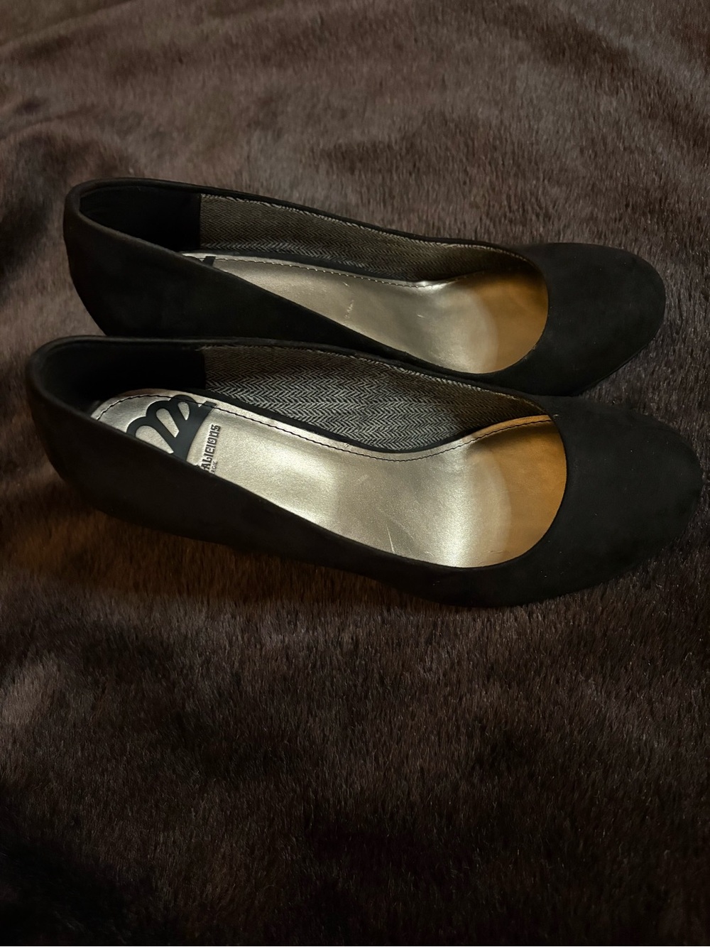 Fergalicious Black Suede Round-Toe Heels - Picture 2 of 4